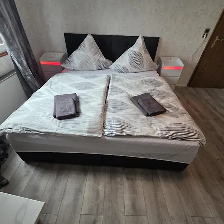Maiferien Harz - Haus Waldblick 300 Qm - Bis 18 Personen - 8 Schlafzimmer 펜션