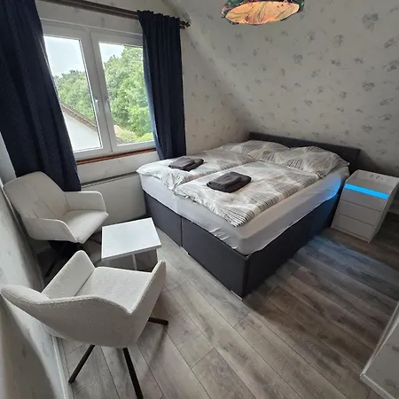 Maiferien Harz - Haus Waldblick 300 Qm - Bis 18 Personen - 8 Schlafzimmer Clausthal-Zellerfeld